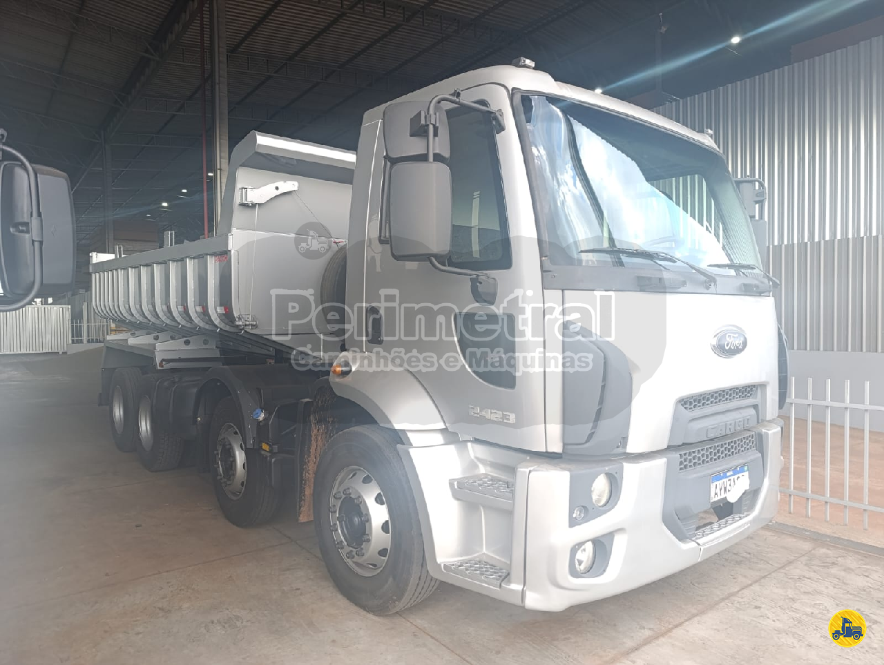 CAMINHAO FORD CARGO 2423 Caçamba Basculante Cavalo 8x2 Perimetral Caminhões APARECIDA DE GOIANIA GOIAS GO